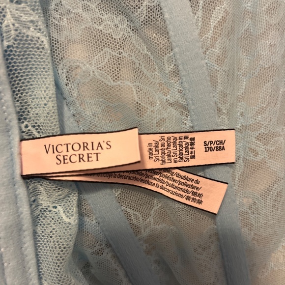 Victoria Secret Corset - Picture 3 of 3